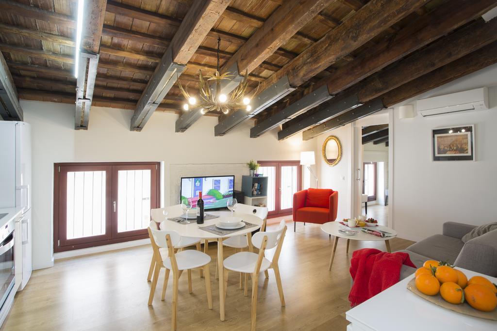 Singularstays San Vicente Valenza Esterno foto