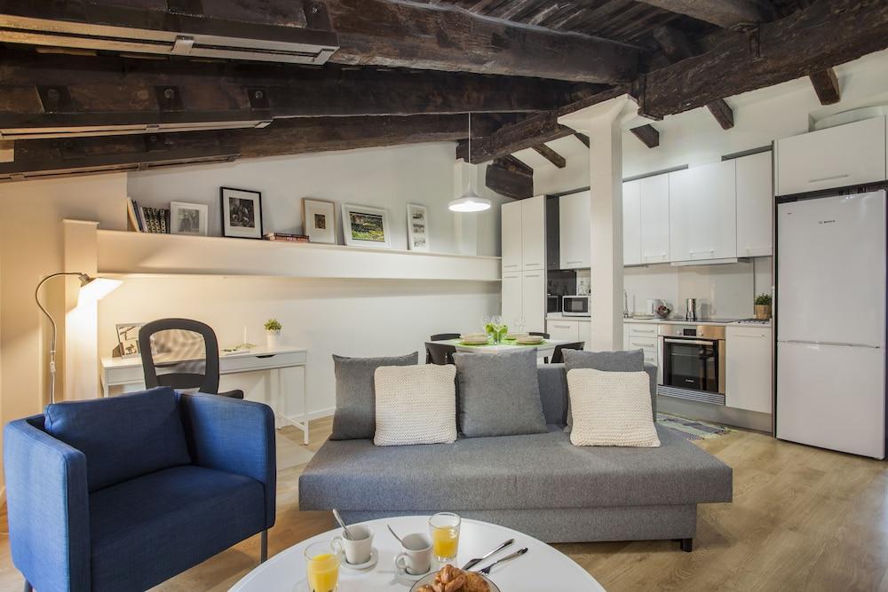 Singularstays San Vicente Valenza Esterno foto